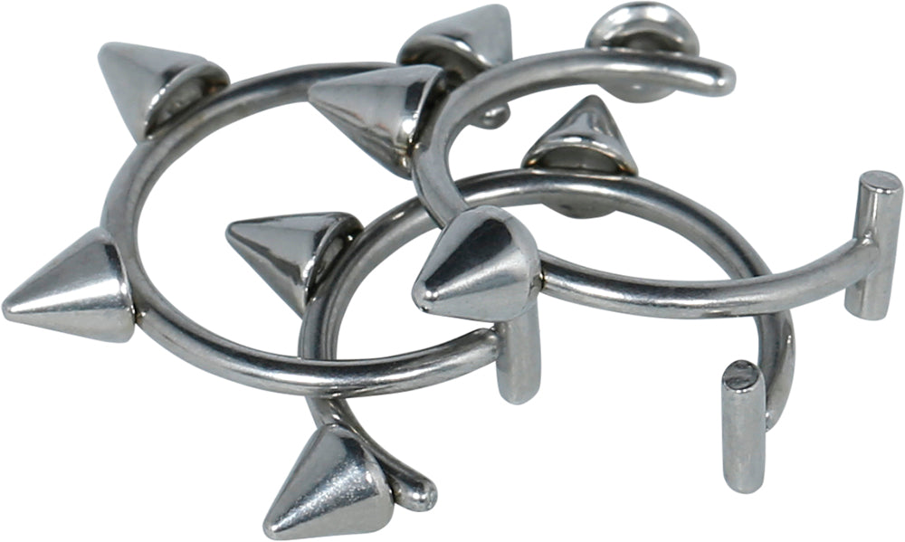 Gothic piercings vooraanzicht