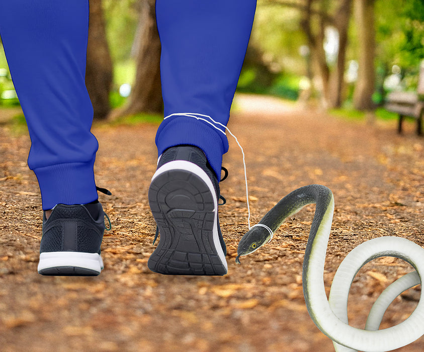 Fop Slang aan een vislijn